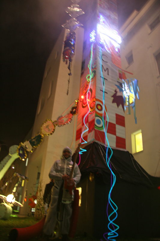 Homeless Rocket with Chandeliers, Lambrate, Milan, 2007-09, ph Andrea Martiradonna